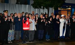 İstanbul'da trafik kazasına müdahale ederken şehit olan polisin cenazesi Trabzon'a getirildi