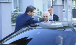 Binali Yıldırım'dan Kartalkaya'daki yangında yakınlarını kaybeden Gültekin ve Güner ailelerine taziye ziyareti