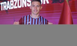 Trabzonspor, kadrosuna kattığı Danylo Sikan için imza töreni düzenledi