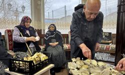 "Üretimin yaşı olmaz" diyen huzurevi sakinleri mantar yetiştirmeye başladı