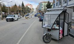 Çorum'da üç tekerlekli motosikletin çarptığı cip sürücüsü yaralandı