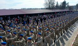 Kastamonu'da eğitimlerini tamamlayan uzman erbaşlar yemin etti