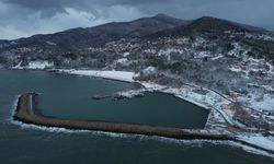 Kastamonu'da kar yağışının ardından oluşan manzara dronla görüntülendi