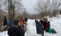 Salıpazarı ilçesinde mahalle sakinleri kayak etkinliği düzenledi