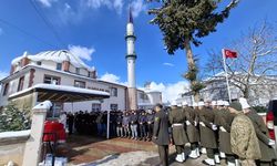 Yakalandığı hastalığı yenik düşen askerin cenazesi Samsun'da toprağa verildi