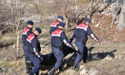 Amasya'da devrilen hafif ticari araçtaki 1 kişi öldü, 4 kişi yaralandı