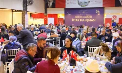 Bilecik Valisi Aygöl, şehit aileleri ve gazilerle iftar programında buluştu