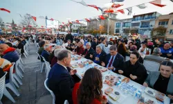 İzmir Büyükşehir'in iftar sofrası Urla'da kuruldu