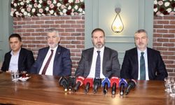AK Parti Genel Başkan Yardımcısı Mustafa Şen, Trabzon'da gazetecilerle bir araya geldi