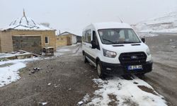 Bayburt'un yüksek kesimlerinde kar etkili oldu