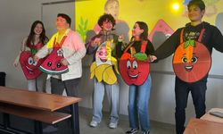Biruni Üniversitesi, öğretmen adaylarına drama yöntemiyle dil eğitimi veriyor