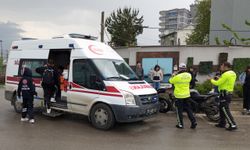 Çarşamba'da aracın çarptığı motosiklet sürücüsü yaralandı