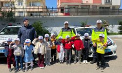 Espiye'de öğrencilerden jandarmaya ziyaret