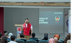 Göynücek'te "Gençlik Sizin Eseriniz" konferansı düzenlendi