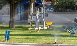 İzmir’in parklarında su kaybına geçit yok