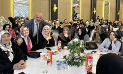 Ladik'te Anneler Günü kapsamında eğlence düzenlendi