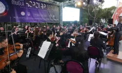 Muğla korolar şenliği görkemli bir açılışla başladı