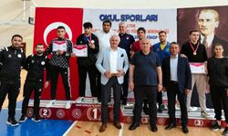 Okul Sporları Yıldızlar Türkiye Halter Şampiyonası, Sinop'ta tamamlandı