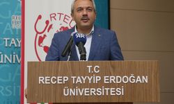 Rize'de "Arayış Şifa" konulu panel düzenlendi