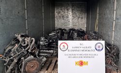 Samsun'da gümrük kaçağı 13 lüks otomobil motoru ele geçirildi