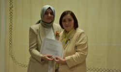 Trabzon'da annelerin yıllar önce bebeklerine hazırladığı eşyalar ve yeni yorumları sergilendi