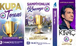 ŞAMPİYON KUPASINI ALIYOR
