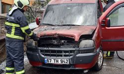 PARK HALİNDEKİ KAMYONET YANDI