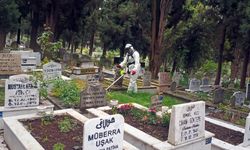 MEZARLIKLAR BAYRAMA HAZIRLANIYOR