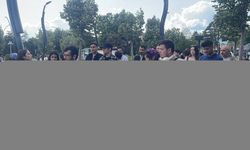 Bolu'da üniversite öğrencileri ulaşım zammını protesto etti