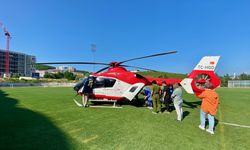 Düzce'de rahatsızlanan genç kız ambulans helikopterle İzmir'e sevk edildi