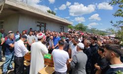 Kahramanmaraş'ta yıkımında çalıştığı binanın enkazında hayatını kaybeden operatörün cenazesi Ordu'da defnedildi