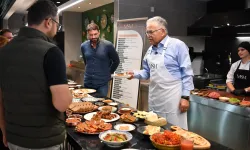 Memduh Büyükkılıç işin mutfağında!