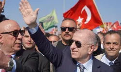 ÜMİT ÖZDAĞ GELİYOR