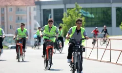 Sakarya'da pedallar Ayçiçeği Bisiklet Vadisi’nde döndü