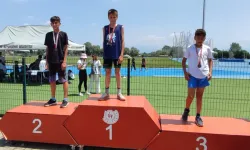 Sakaryalı atletizimciler kürsüden inmedi