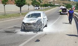 Tokat'ta otomobilin elektrik direğine çarpması sonucu 3 kişi yaralandı