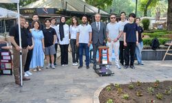 BİLİMSEL PROJELERİNİ TANITTILAR