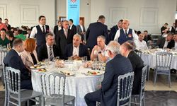 GALA GECESİNDE ÖDÜLLERİNİ ALDILAR