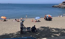 Zonguldak ve Düzce'de sıcaktan bunalanlar sahil ve mesire alanlarında serinledi