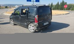 Amasya'da hafif ticari araç ile otomobilin çarpıştığı kazada 6 kişi yaralandı