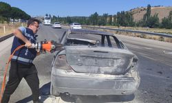 Çorum'da iki otomobilin çarpışması sonucu 4 kişi yaralandı