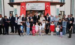 Depremde ağır hasar aldığı için yıkılan cami, yeniden inşa edildi