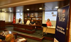 Giresun'da "Bilim Kafe" etkinliğinde kene ile bulaşan enfeksiyonlar anlatıldı