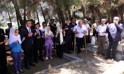 Karabük'te 15 Temmuz şehitleri Metin Arslan ve Barış Efe mezarları başında anıldı