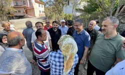 Karabük'te konutları zarar gören ailelere konteyner evler teslim ediliyor