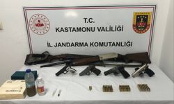 Kastamonu'da silah kaçakçılığı operasyonunda 4 zanlı yakalandı