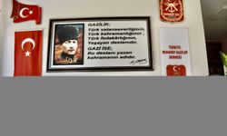 Kıbrıs'tan babasına gönderdiği mektupla şiir yazmaya başlayan gazi anılarını unutamıyor