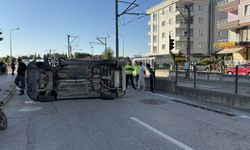 Samsun'da otomobilin devrilmesi sonucu 2 kişi yaralandı