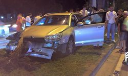 Samsun'da otomobille çarpışan motosikletteki 2 kişi yaralandı