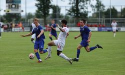 Samsunspor, hazırlık maçında Almere City'e 2-1 yenildi